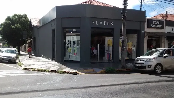 Fachada da unidade Flafer Paulista, na R. do Rosário, 2528
